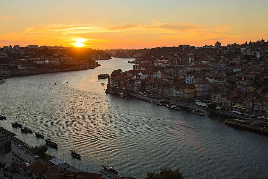 Oporto Raw Image Before Calibration